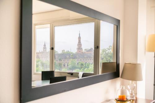 Vistas a Plaza de España y Parking Gratuito