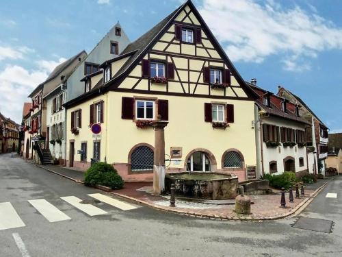 Gîtes rénovés avec goût au coeur du vignoble, route des vins, Alsace, Gueberschwihr