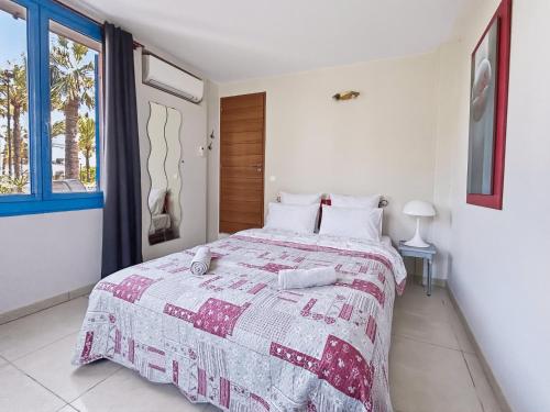Villa Face a La Mer à Antibes