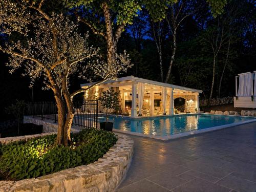 Villa Cerrus