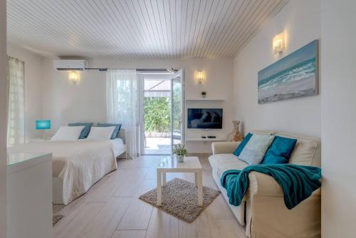 Oasis Resort - ZF Hvar