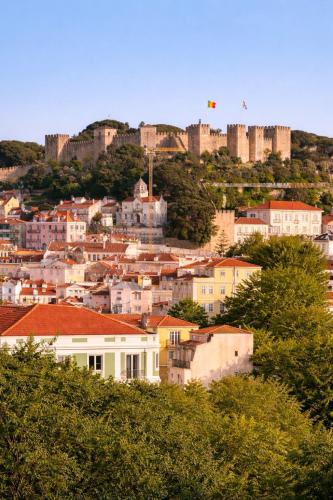 Apartment with a view of Lisbon - Castle views and central location