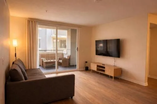 Luxury 1BR & 2BR Near Venice Beach MDR Retreat with Pool & Spa photo 27