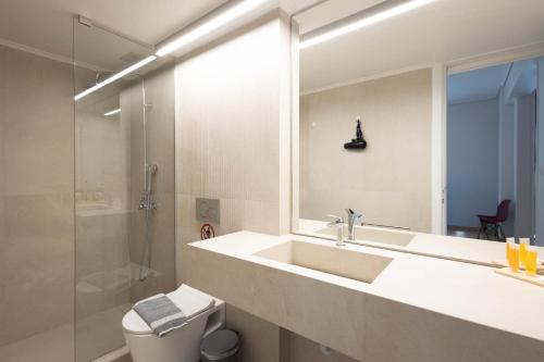 One-Bedroom Apartment - Kolonaki