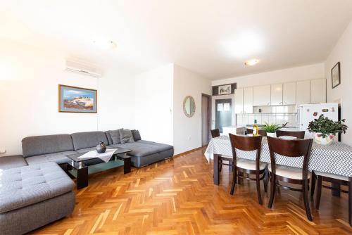 Aparment Zemy
