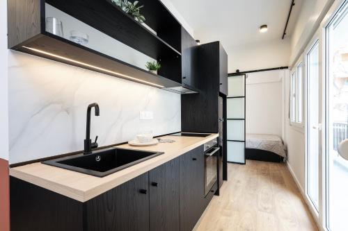 Houseloft City Hideaway