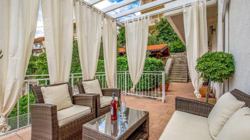 Studio apartment for a city break by Villas Guide