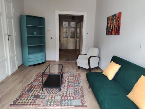 Sunny side apartman