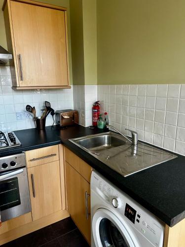 Superb Peaceful 1 bed apartment in St George. photo 30