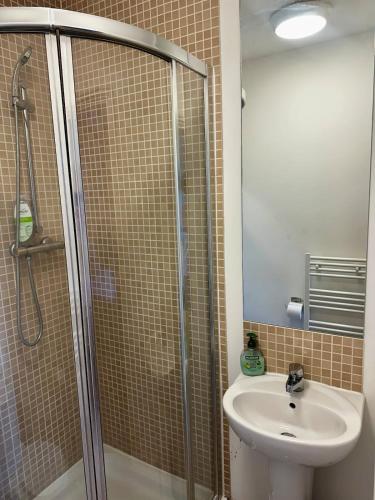 Superb Peaceful 1 bed apartment in St George. photo 20