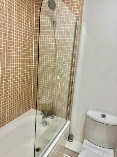 Superb Peaceful 1 bed apartment in St George. photo 15