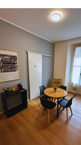 Stylish Apartment in Arco della Pace