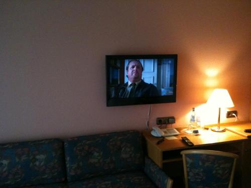 TV/Unterhaltungsangebot in der Unterkunft Knüllhotel Tann-Eck