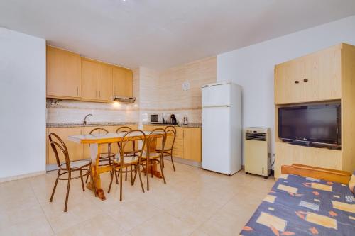 Seaside Accommodation, 100m from the Beach
