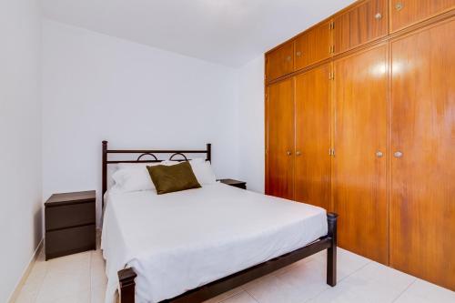 Seaside Accommodation, 100m from the Beach