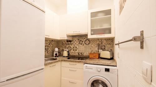 Historic flat by Casa de Pilatos with AC and fast WiFi