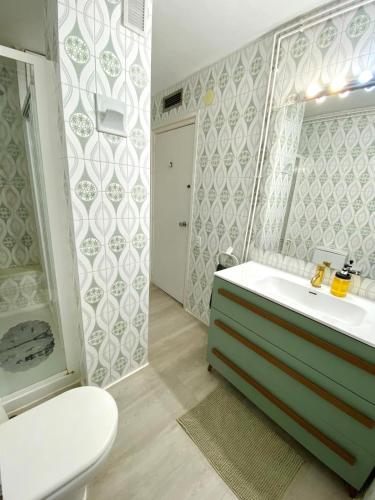 PortAventura and Ferrari Land, Apartment with pool