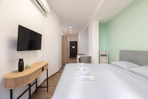 Nova Studio apartment with patio