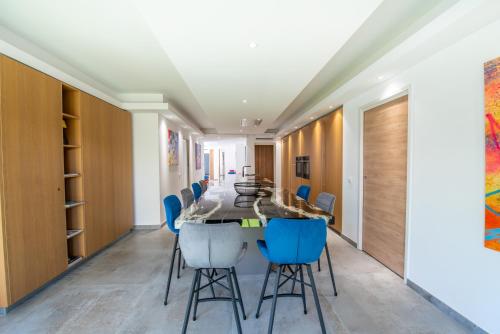Johan Home T6 Sainte-Maxime