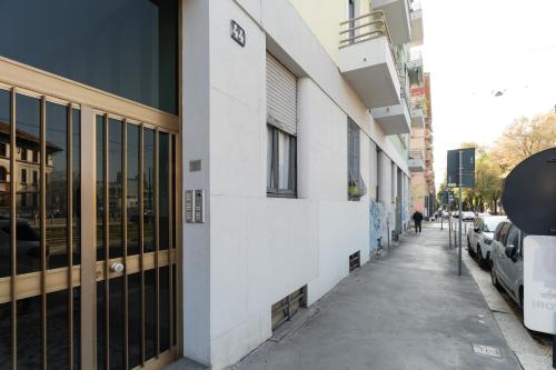 GuestHost - Terrace Apartment X4 Milano Ghisolfa