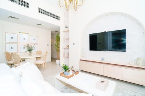 1BR APT at Miska 2 with Garden, Walk to Dubai Mall