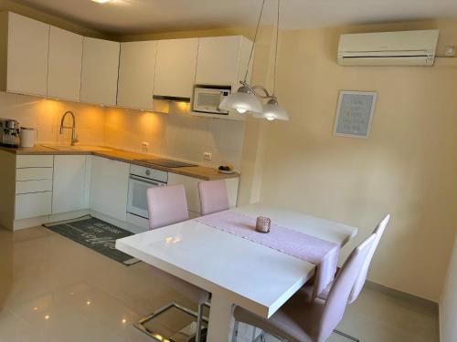 Luxury apartment Lolipop