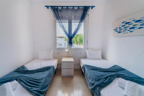 WELCS APARTAMENTO 472 EMP con terraza y parking