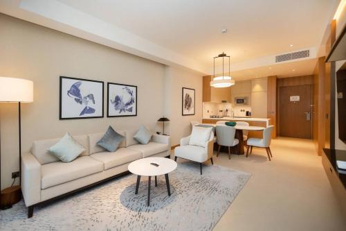 Cozy 2br Apt at Address Opera Near Dubai Mall