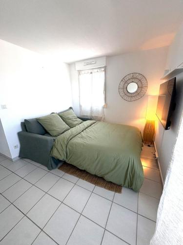 T2 cabine 5 personnes - piscine- proche mer - Clim
