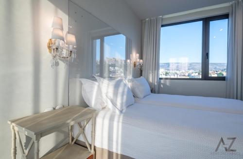 Art Acropolis Apartment Panos