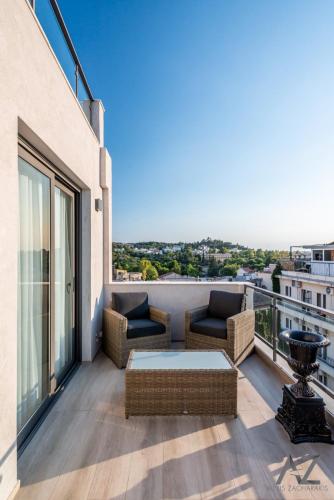 Art Acropolis Apartment Panos