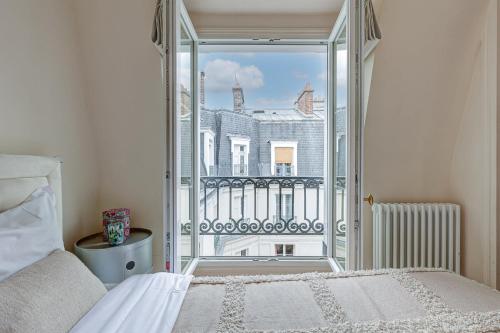 Saint Germain des Prés - 1BR - Paris Vacation Rentals