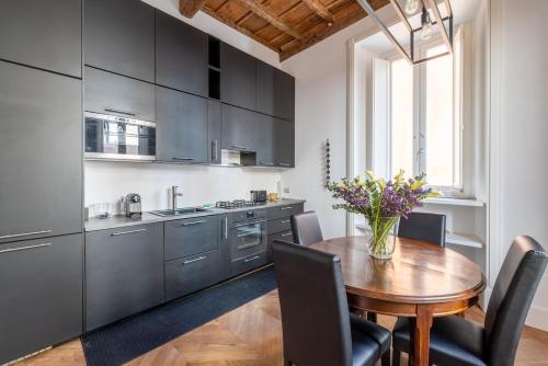 Navona Apartment