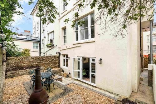 Hove Hideaway Chic 2bed garden flat central Hove photo 7