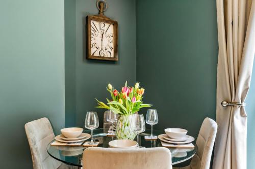 Hove Hideaway Chic 2bed garden flat central Hove photo 15