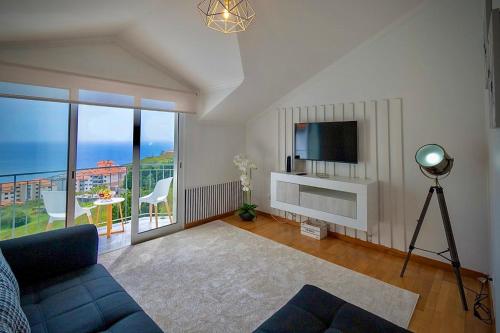 Savana Desert View Apartment - Ocean View & Free Parking