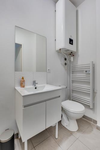 ღ Le Cosy Brienne • T2 au Centre-Ville ღ Métro