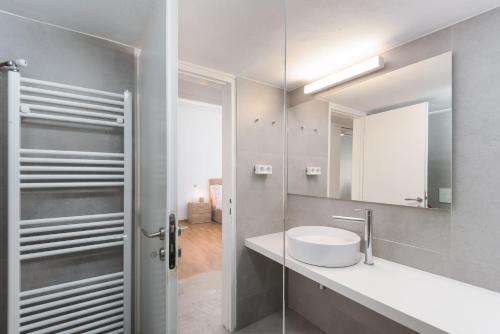 Luxurious 2bedroom flat near Athens center