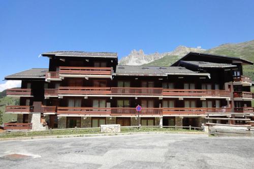 Résidence Alpinea - APARTMENT LUMINEUX, AGENCEMENT IDÉAL POUR UNE FAMILLE MAE-7703