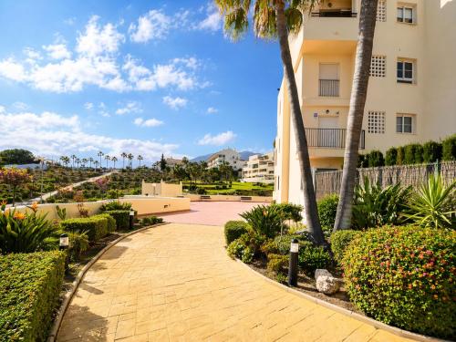 Benalmadena Spacious Apartment with Private Garden Pool and BBQ - Magnolia Properties