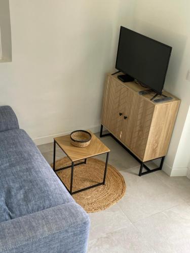 Appartement classé 3 étoiles face à la plage de la Nartelle avec place de parking privative