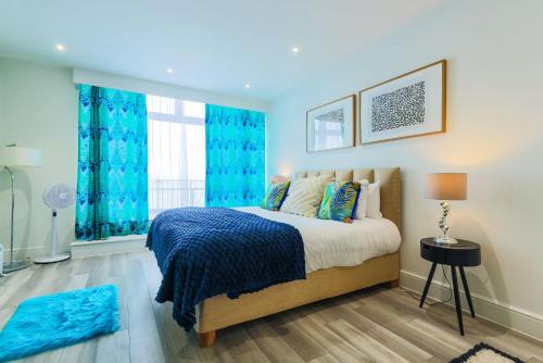 Luxury 1BR Seafront Apartment photo 38