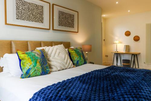 Luxury 1BR Seafront Apartment photo 51