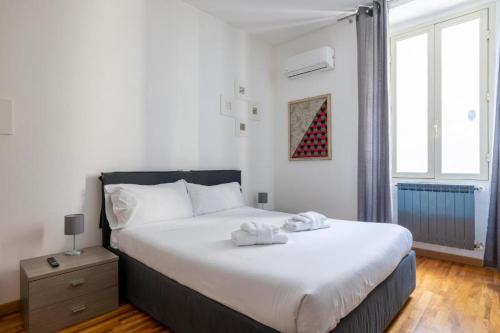 Bright Room - Private Bath - Center of Rome