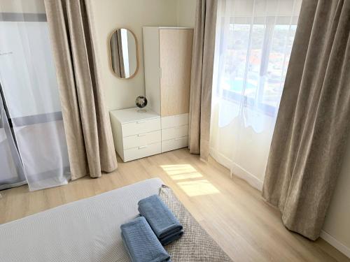 GO4Portugal - Magna - Sea view apartment Airco, balcony & pool