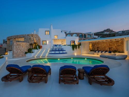 Villa Kiya - Beachfront Villa with Mykonos Town and Sunset Views