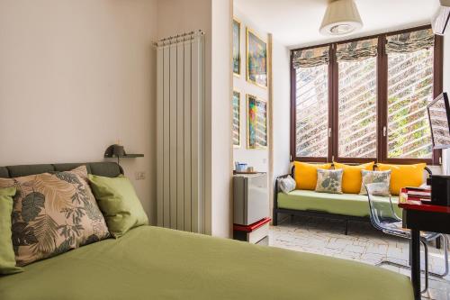 GUEST HOUSE MAGNOLIA, Centro-Nord di Roma - Stadio Olimpico, Foro Italico, Policlinico Gemelli, Università Cattolica, Musei Vaticani, San Pietro - Parcheggio Gratuito - Servizio Navetta Aeroportuale su Richiesta