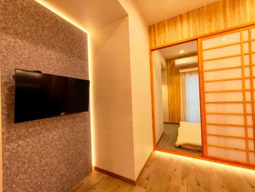 205 东京新宿高田马场温馨两室民宿 Shinjuku T akadanobaba Cozy 2BR Apart ment 步行可达车站 山手线直达涩谷新宿池袋 适合家庭朋友情侣旅行长期入住 Quiet Family St ay in Tokyo