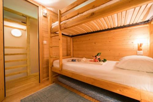 Grand Roc A103 from Slopes 150m, & Parking - Happy Rentals