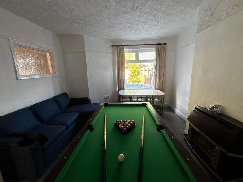 Tranquil Hideaway with Hot Tub and Pool Table photo 19